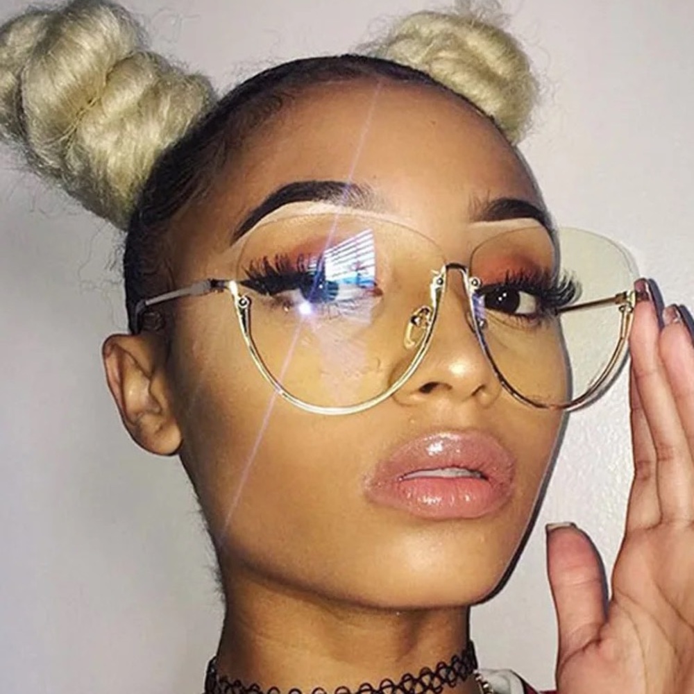 Clear lenses sunglasses 😎